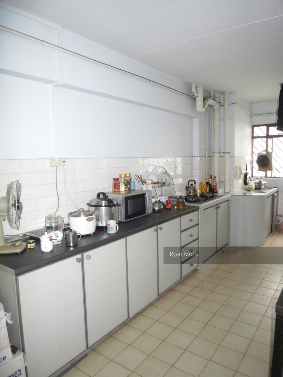 Yishun Avenue 2 thumbnail photo